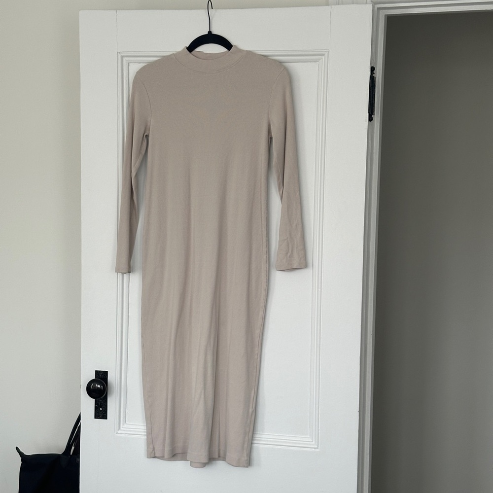 Zara Ribbed Midi Dress